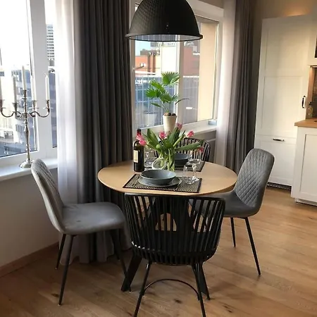 Apartment Moon Studio