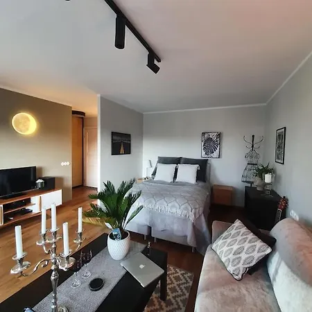 Apartment Moon Studio